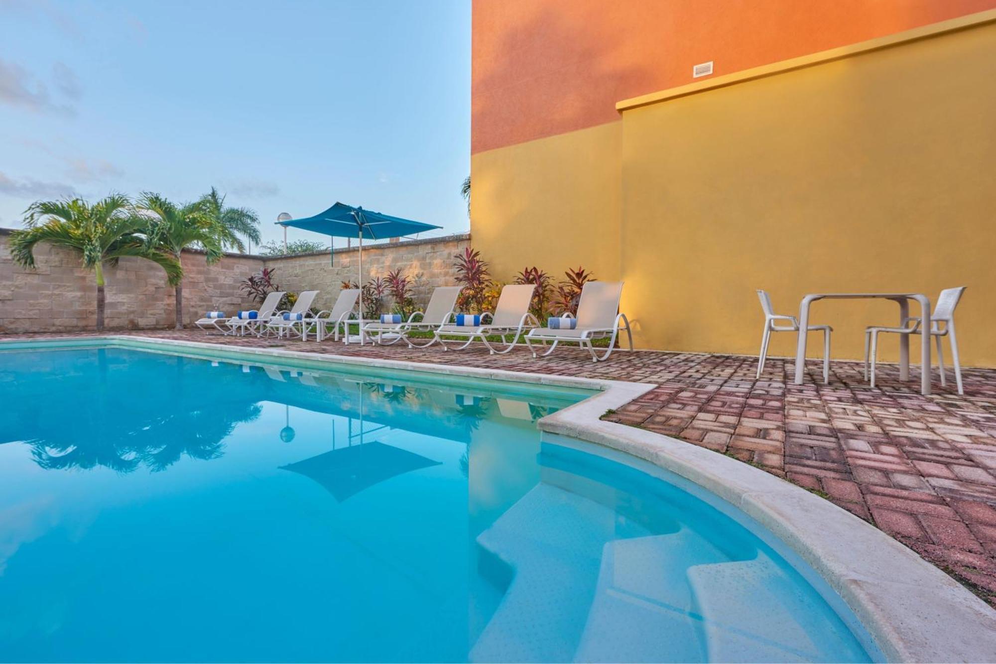 City Express By Marriott Cancun Ngoại thất bức ảnh